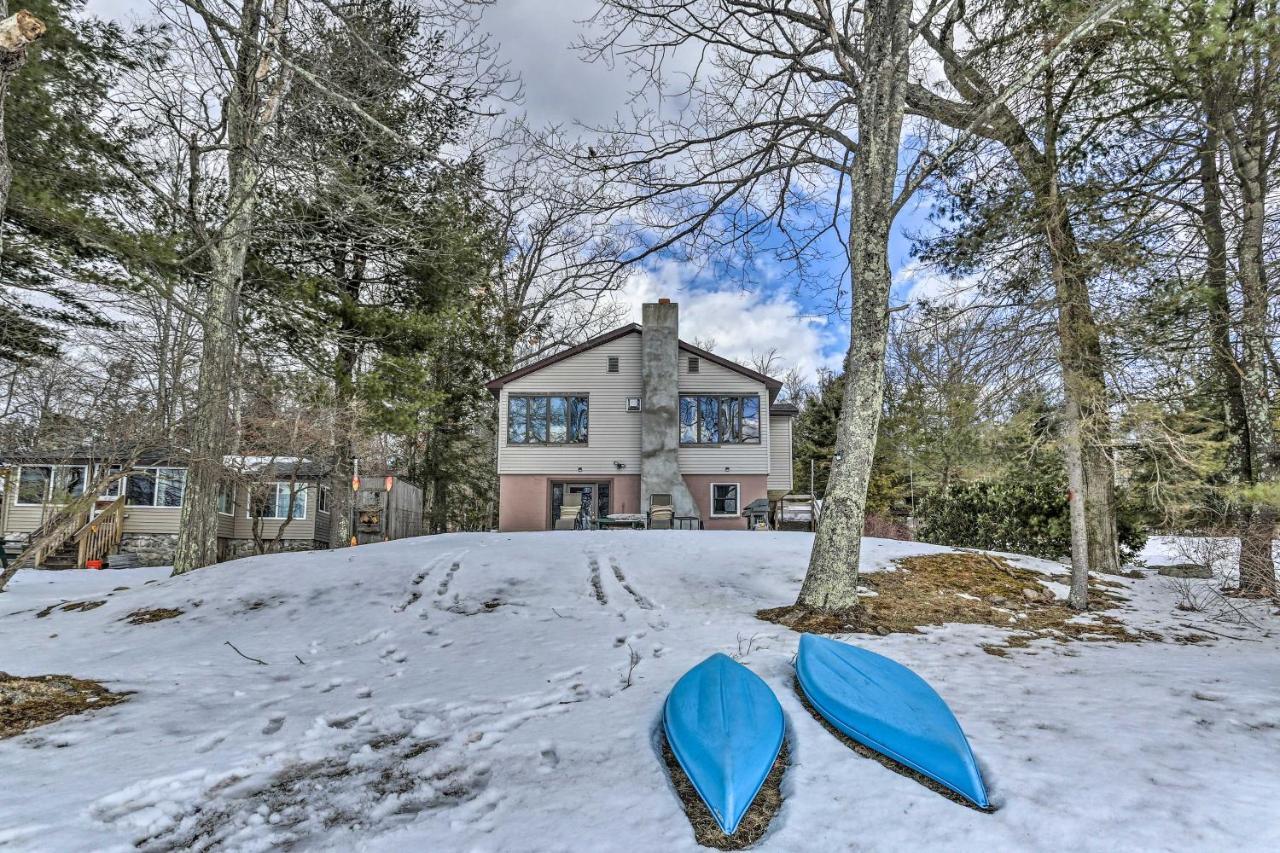 Rock Hill Home With Fire Pit On Wanaksink Lake! エクステリア 写真